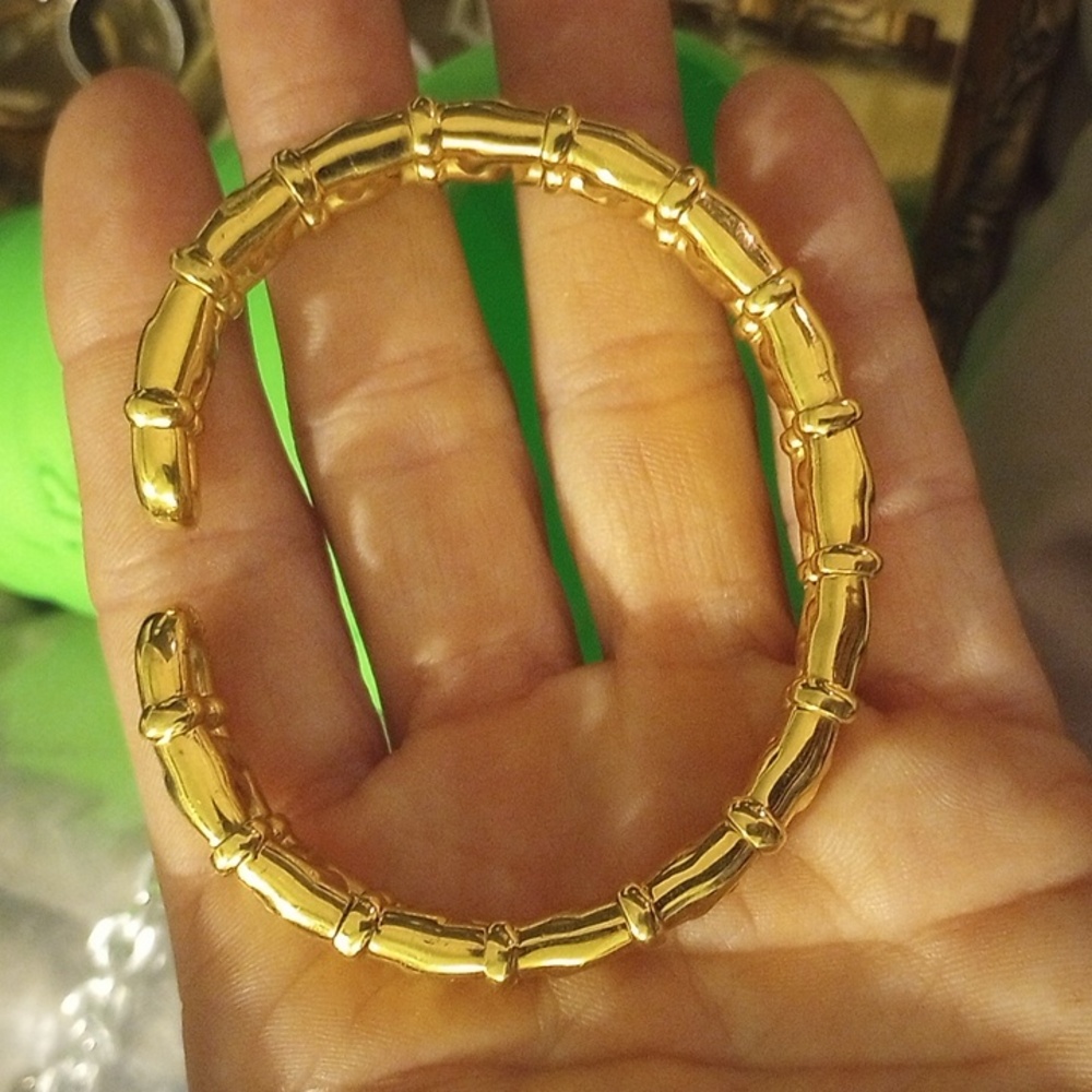 Joan Rivers Gold Chain Link Cuff Bracelet - Picture 4 of 5